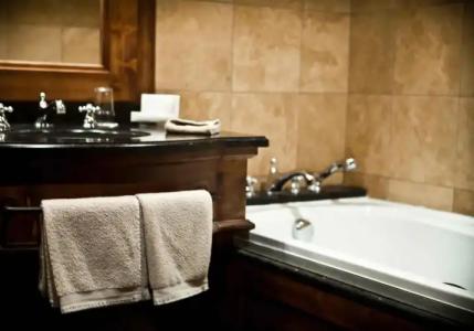 Hôtel Les Barmes De l'Ours - 8