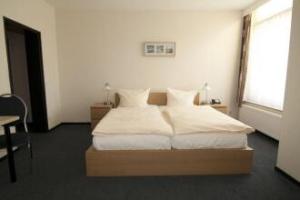 Best Deal Airporthotel Weeze, Weeze-Niederrhein