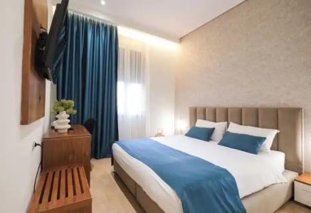 Golden City & Spa - 73