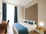 Standard Double room with city view