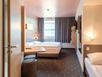 B&B Nürnberg-Hbf - 22