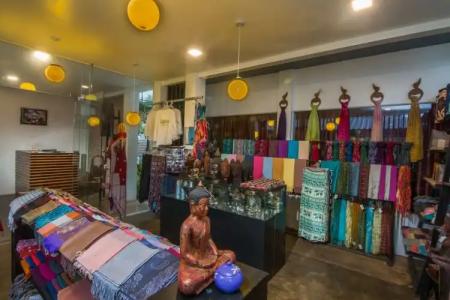 Amatak Boutique - 24