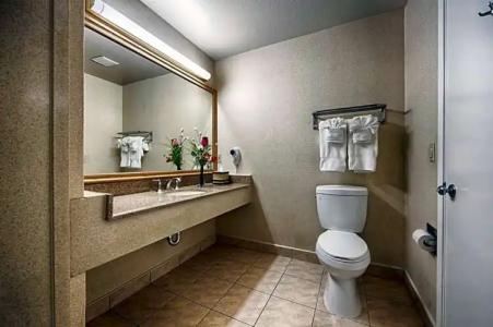 Best Western Surf City - 30