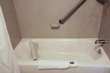 Best Western Surf City - 29