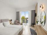 Superior room with sea view