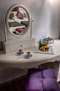Tuvana - 102