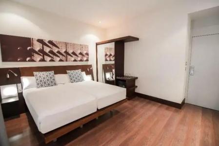 Petit Palace Marques Santa Ana - 41