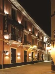 Petit Palace Marques Santa Ana - 52