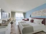 Deluxe Double room with land view