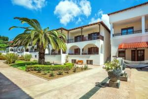 Xenios Paradise Hotel, Possidi
