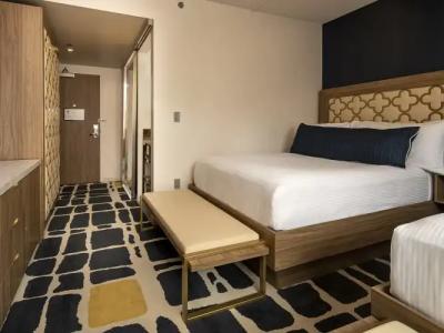 SAHARA Las Vegas - 4