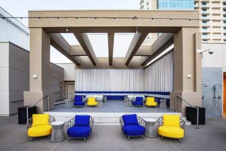 SAHARA Las Vegas - 14