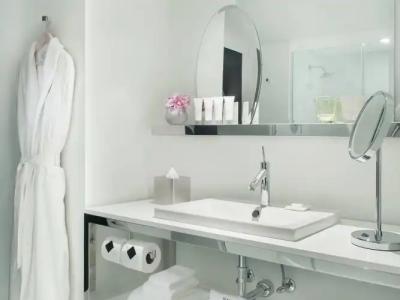 SAHARA Las Vegas - 45