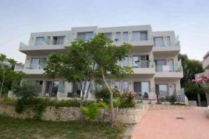 Resol Liza Mary Hotel, Balion