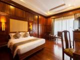 Deluxe Family room with balcony and with pool view