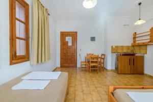 Varouxakis Hotel, Platanias