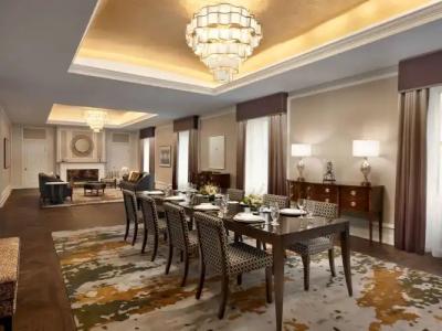 Fairmont Vancouver - 19