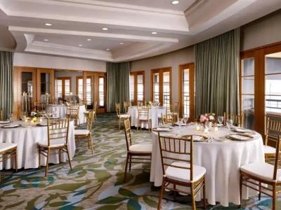 Fairmont Waterfront - 31