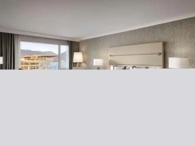 Fairmont Waterfront - 46