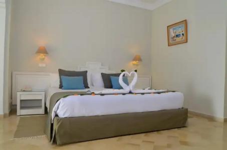 Royal Garden Palace - Families and Couples - 44