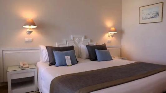 Royal Garden Palace - Families and Couples - 5