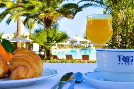 Royal Garden Palace - Families and Couples - 48