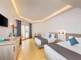 Deluxe Double room with balcony and with sea view