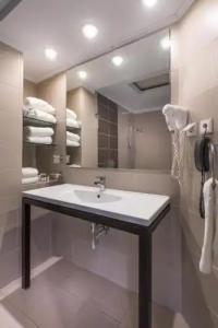 Cronwell Platamon Resort All-Inclusive - 34