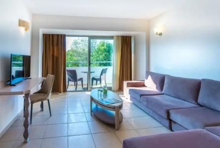 Cronwell Platamon Resort All-Inclusive - 41