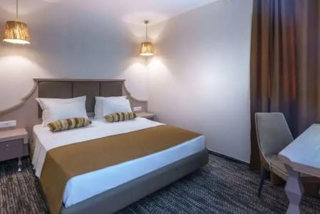 Cronwell Platamon Resort All-Inclusive - 40