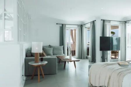 Mykonos Blanc - Preferreds & Resorts