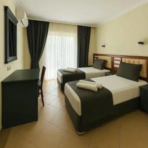 Club Karakas Apart Otel - 166