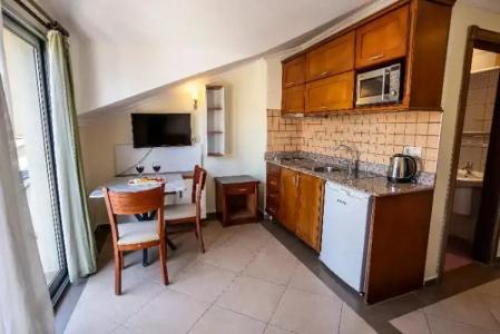 Club Karakas Apart Otel - 181