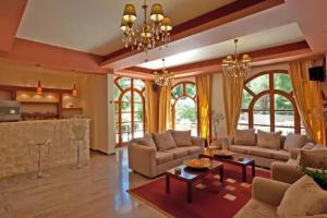 Hotel Milton, Roda
