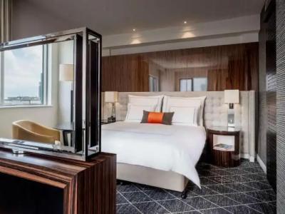 Swissotel Sydney - 128