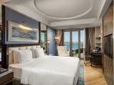 Junior Suite with Golden Horn View