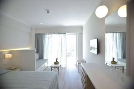 Sunrise Gardens Aparthotel - 37