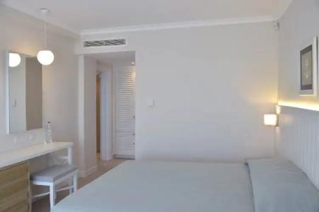 Sunrise Gardens Aparthotel - 52