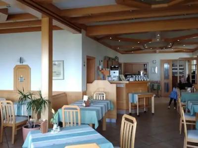 Zur schönen Schnitterin - 7