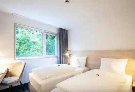 Serways Weiskirchen Nord - 43