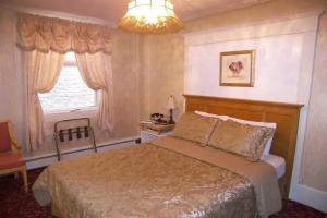 Van Gilder Hotel, Seward