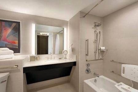 Swissotel Chicago - 94