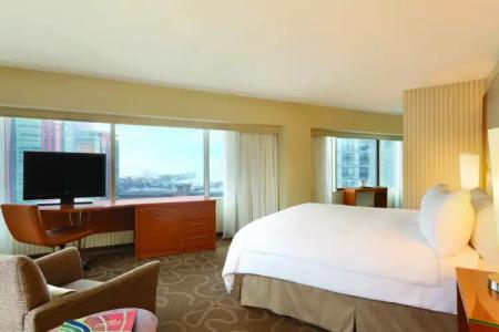Swissotel Chicago - 42