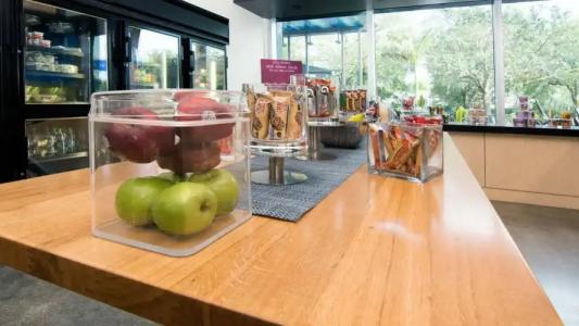 Aloft Miami Doral - 12