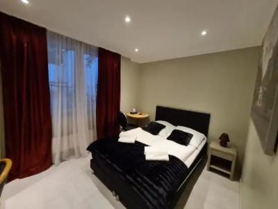 Cara Vita Cologne - 39