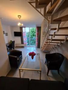 Cara Vita Cologne - 15