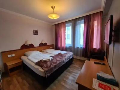 Cara Vita Cologne - 47