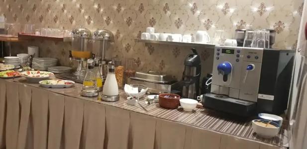 Cara Vita Cologne - 21