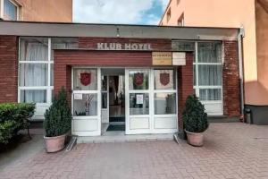 Klub Hotel, Dunaujvaros