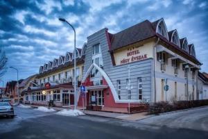 Hotel Negy Evszak Superior, Hajduszoboszlo